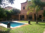  Villa meublÃ©e | 5 Ch | 4 SDB | Piscine | Jardin | 360m2 | 25.000/mois 