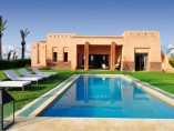 Furnished villa 350m2 | 3bed | 3.5bath | garden | pool |17.000-Dh